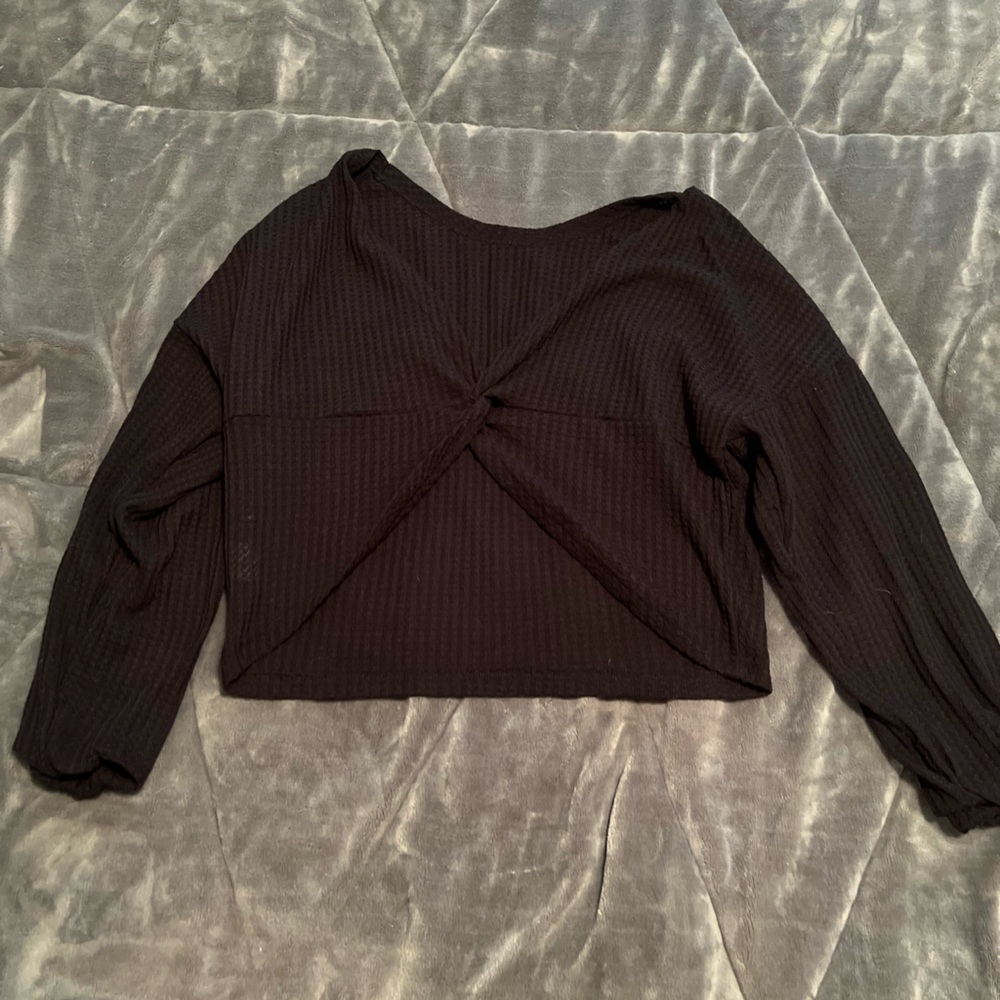 Cropped long sleeve